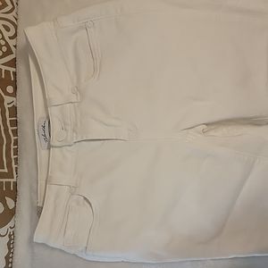 Relentless white jeans